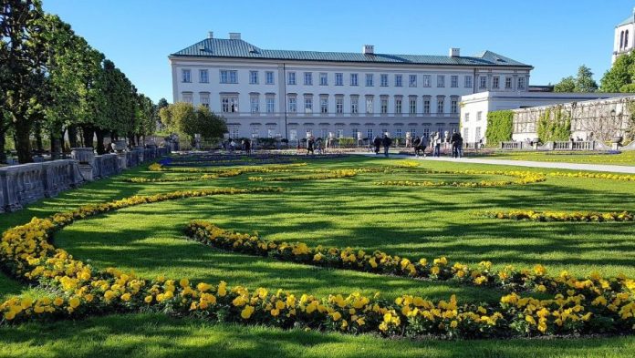 palatul-si-gradinile-mirabell-salzburg